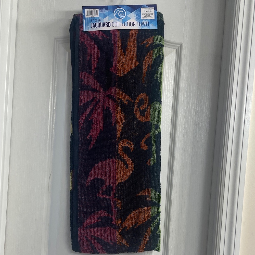 Jacquard Collection Set of 2 Beach Towels - Picture 9 of 11
